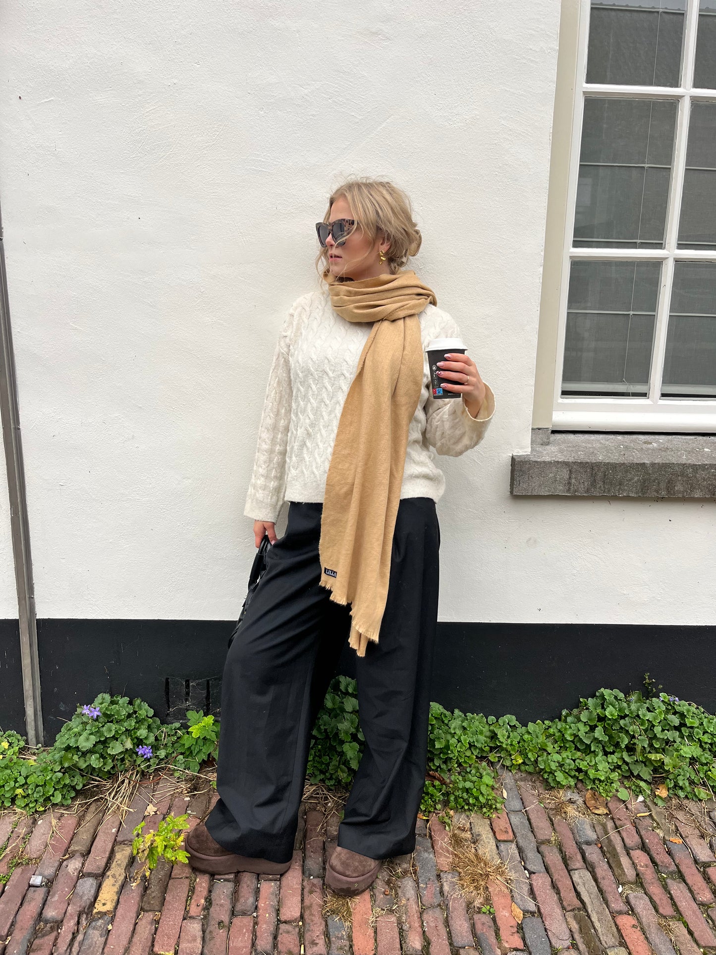 Beige wintersjaal