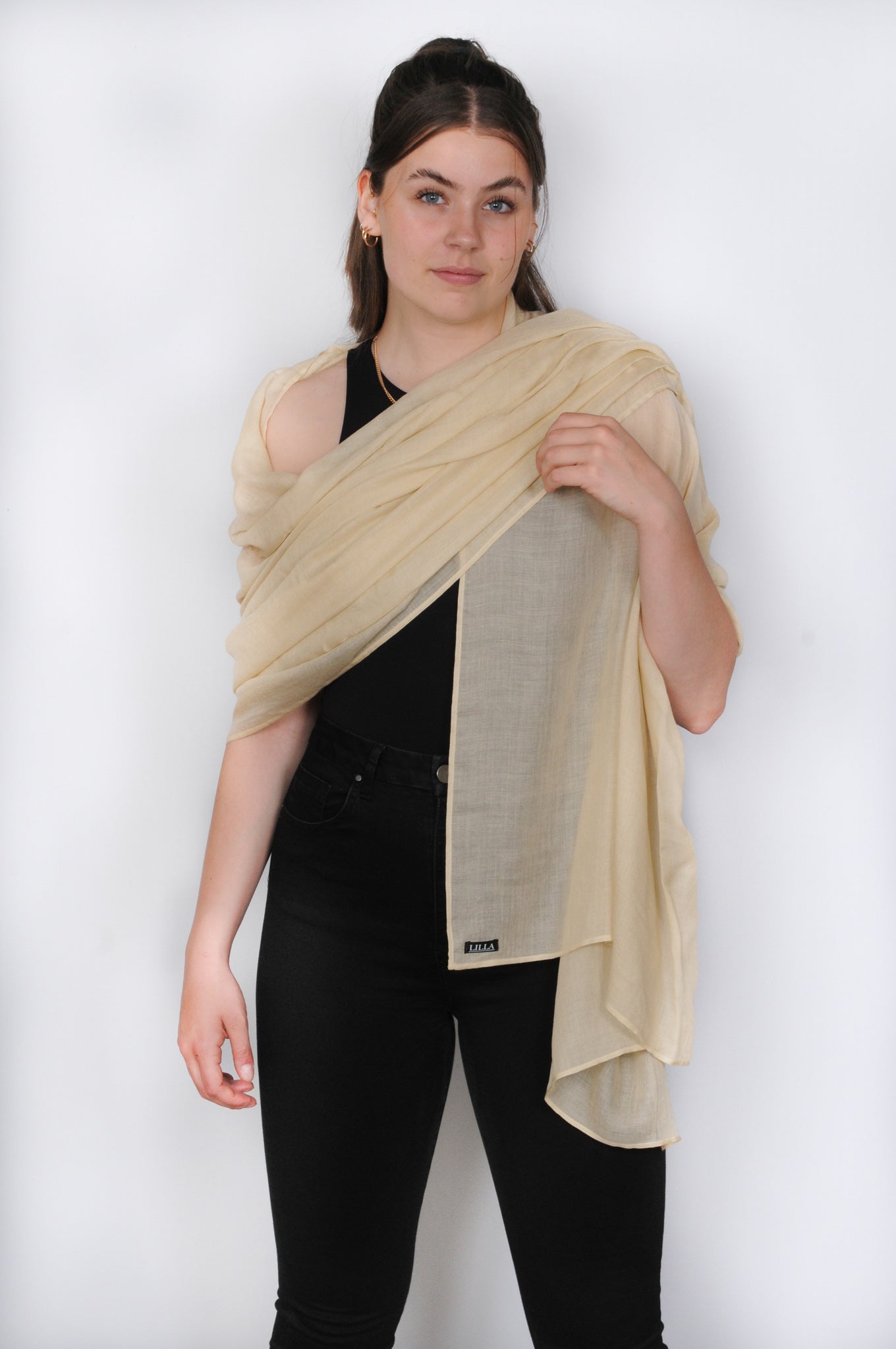 Beige zijden omslagdoek - LILLA