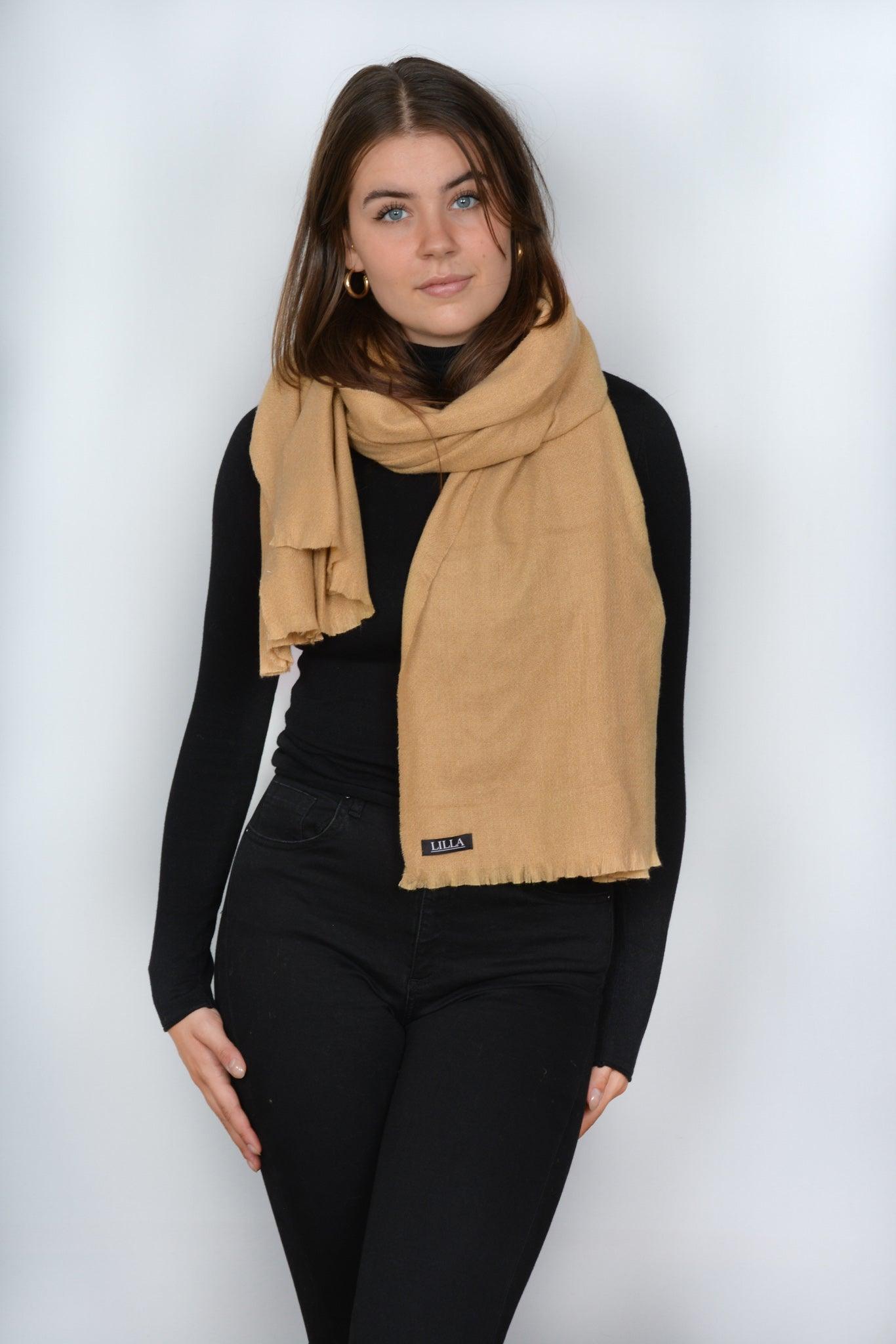 Beige wintersjaal - LILLA